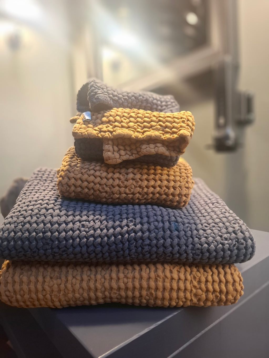 UpRight™ Linen Towel