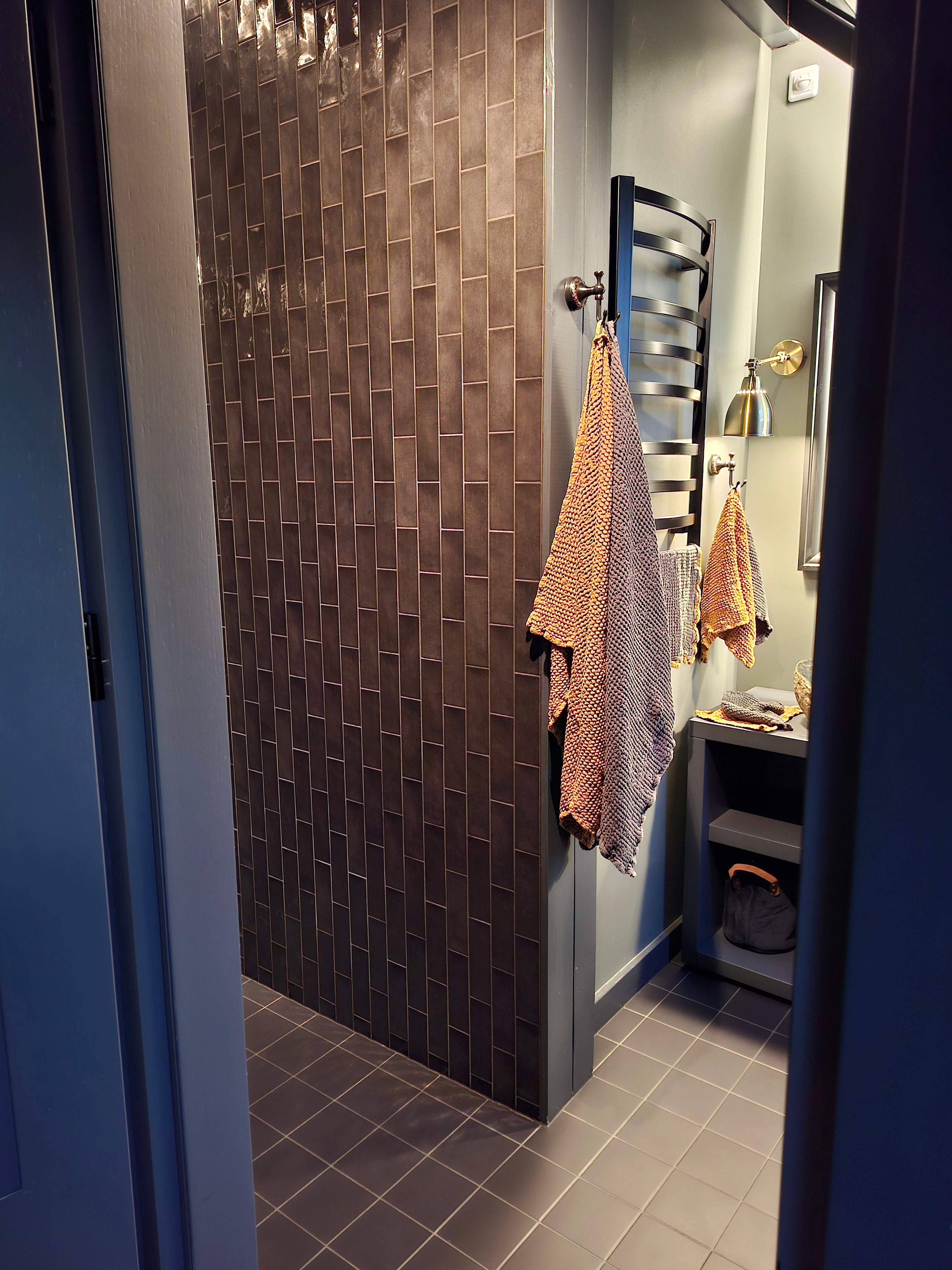 UpRight™ Linen Towel