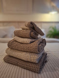 UpRight™ Linen Towel